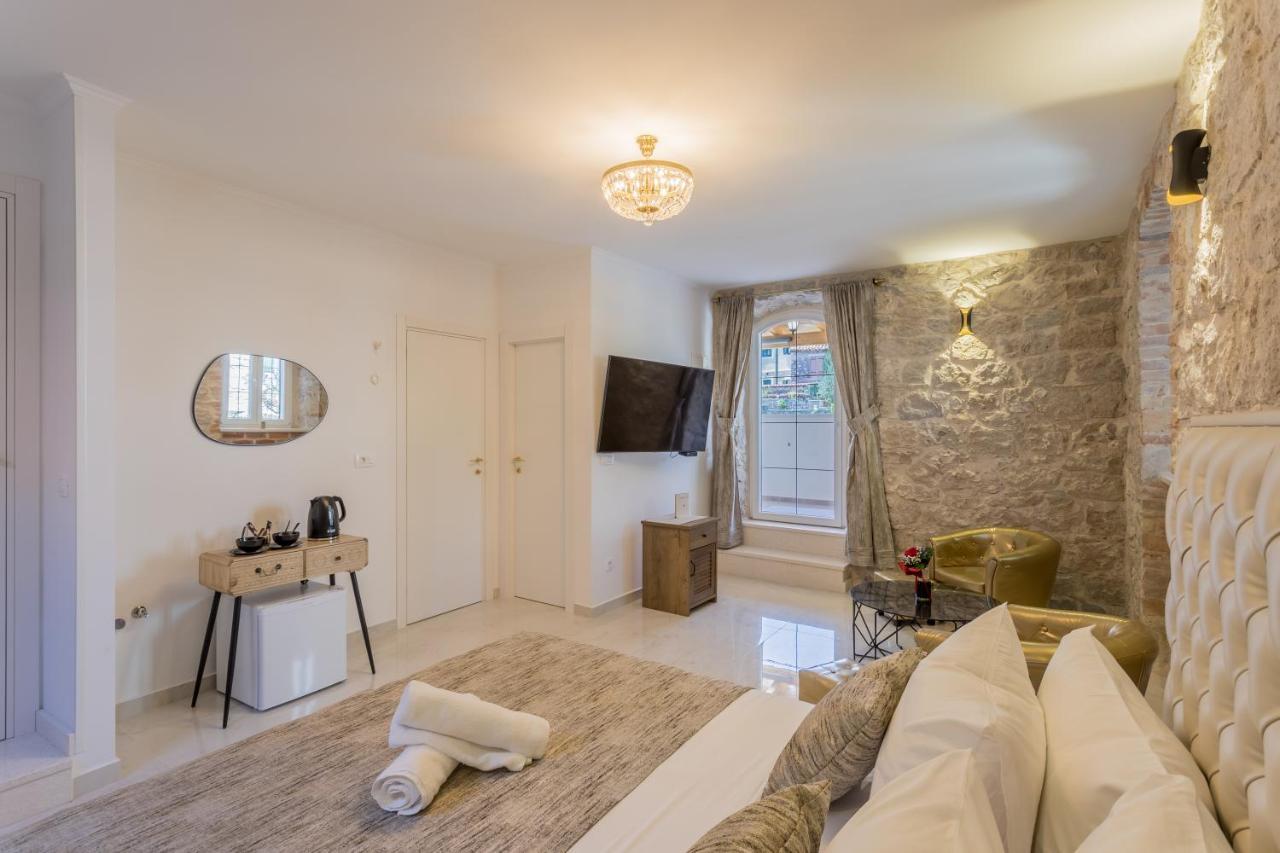 Villabella Luxury Rooms Split Exterior photo